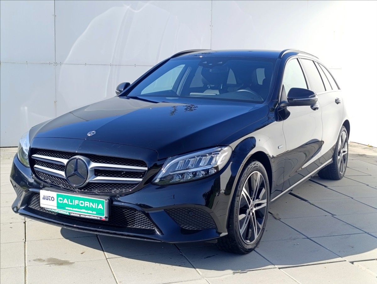 Mercedes-Benz Třídy C, 2,0 EQ POWER KAMERA NAVI - fotka 2