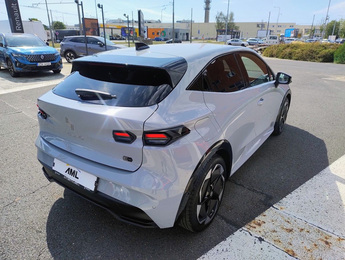 Renault Clio, Techno Full hybrid E-Tech 160 - fotka 4