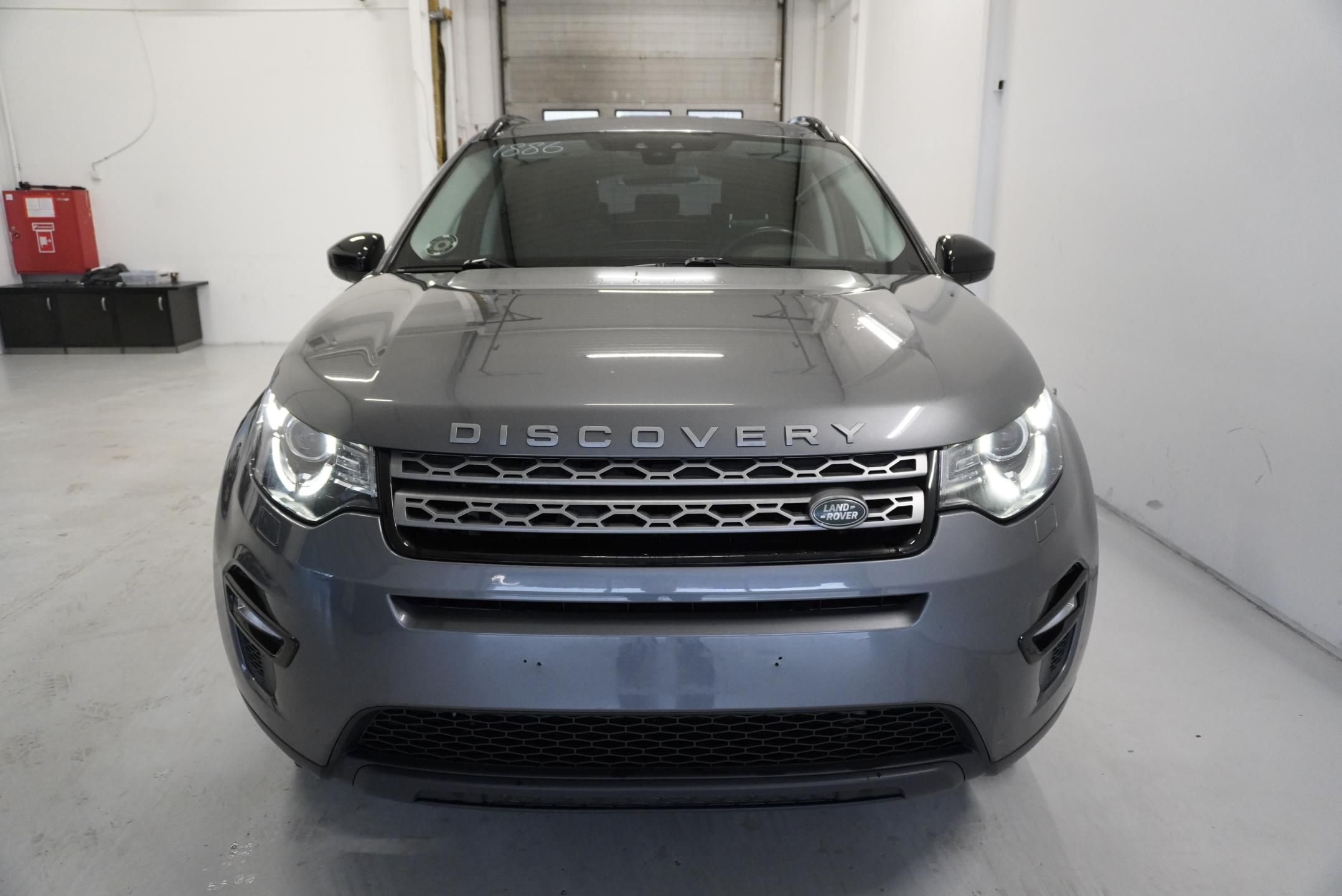 Land Rover Discovery Sport, 2.0 110 kW 4WD AUTOMAT - fotka 2