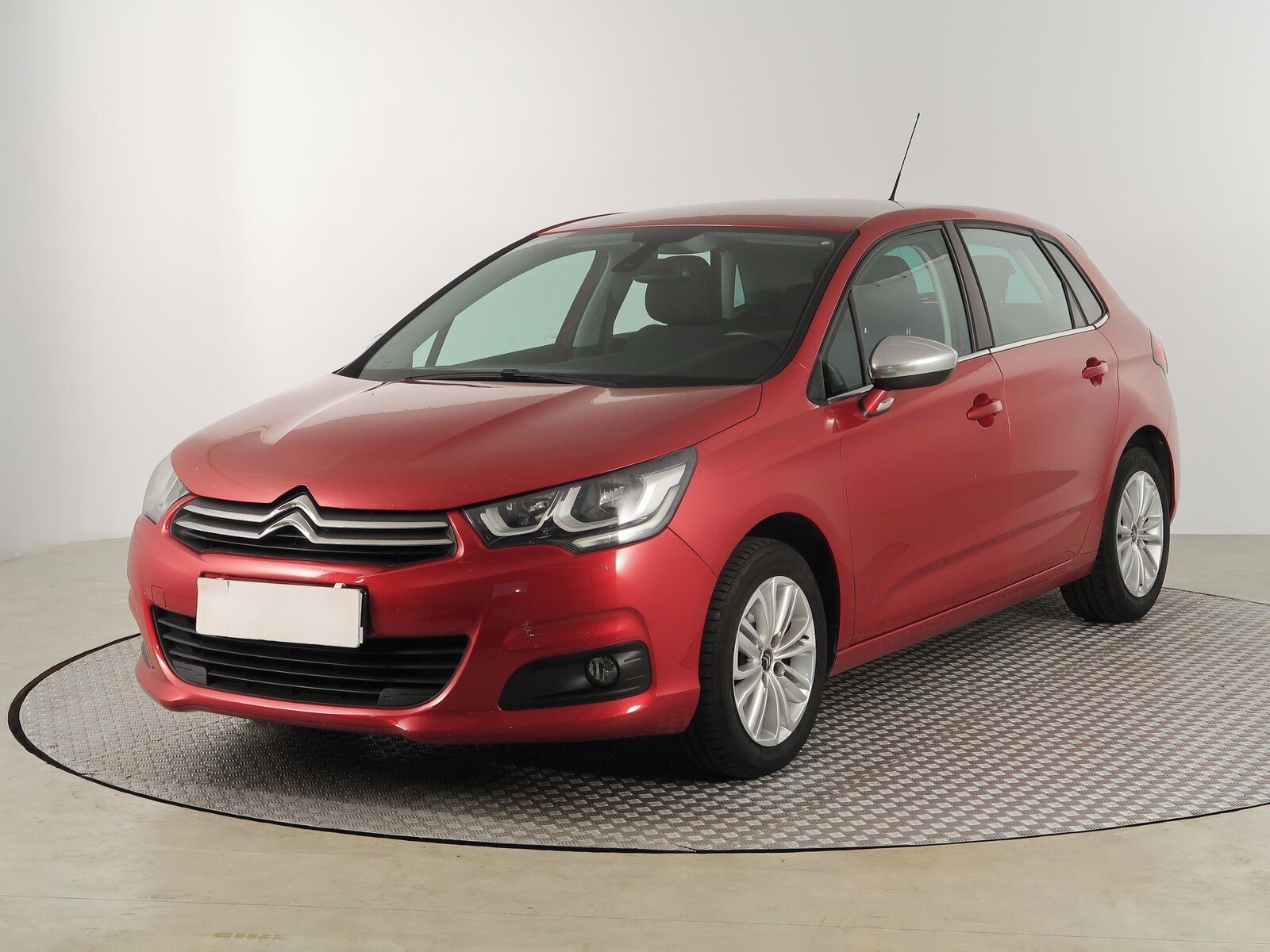 Citroën C4, 1.2 PureTech, Feel, Serv.kniha - fotka 2