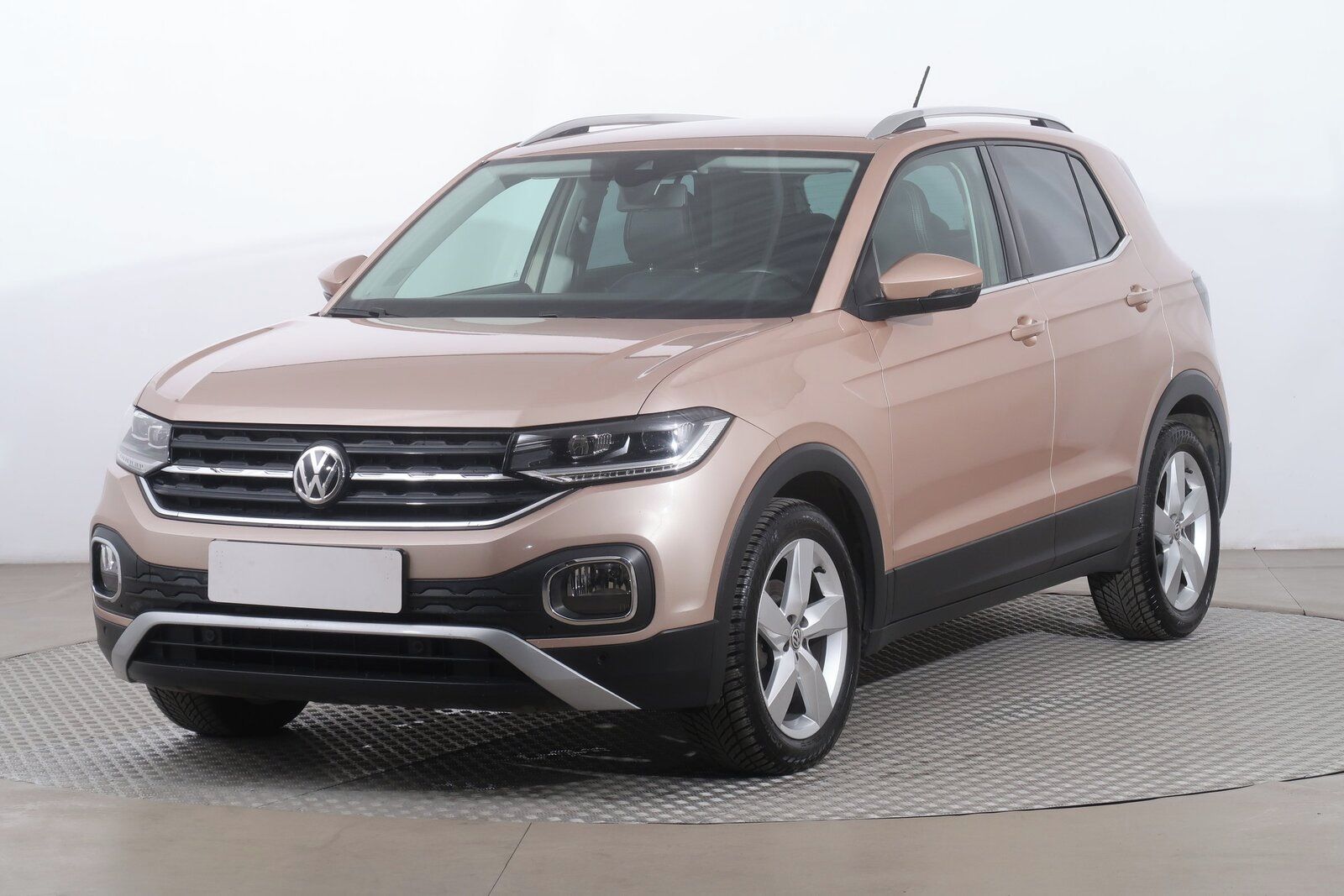 Volkswagen T-Cross, 1.0 TSI - fotka 2