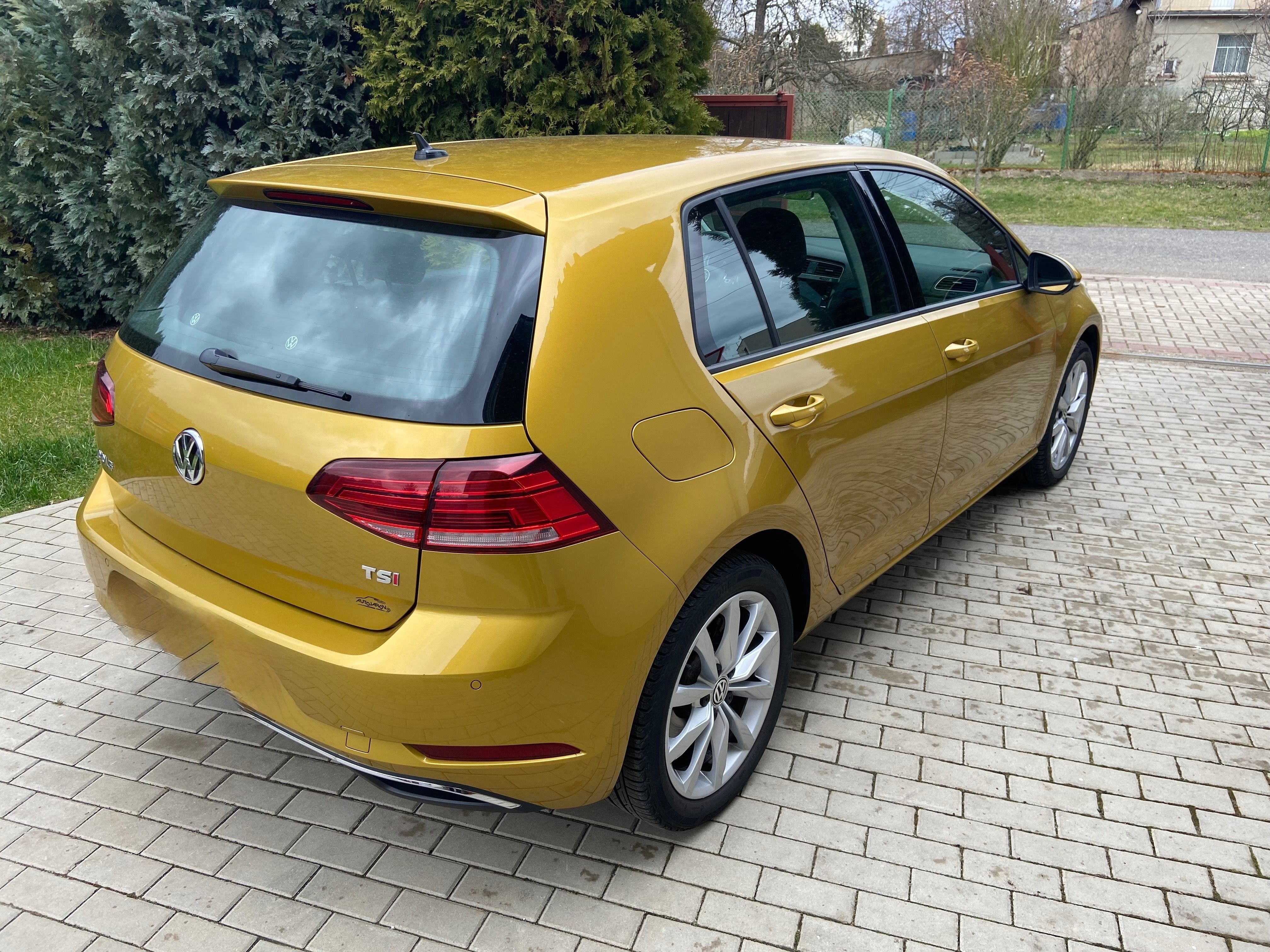Volkswagen Golf, VW Golf 1.0 TSI, 1 majitel - fotka 4