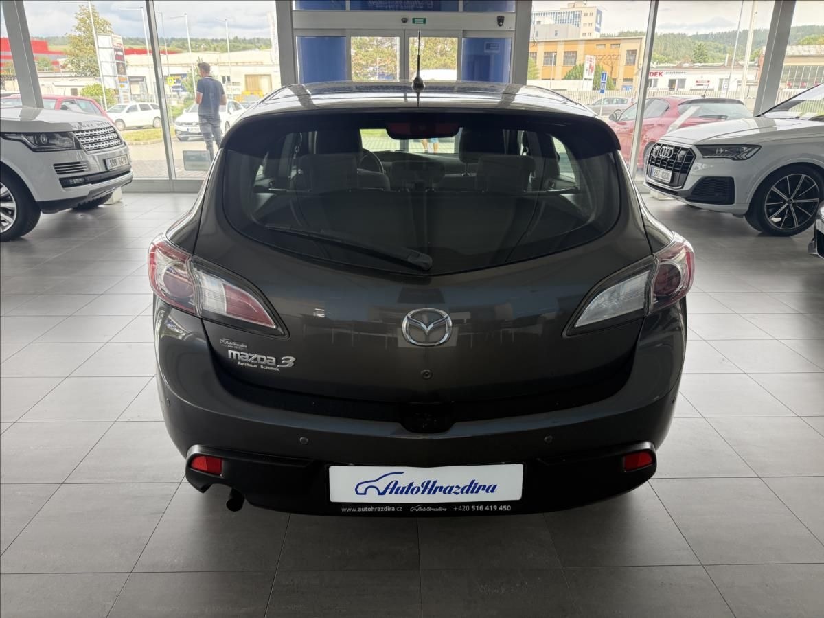 Mazda 3, 1,6   77kw VÝHŘEV,RVM,AUT.KLIM - fotka 5