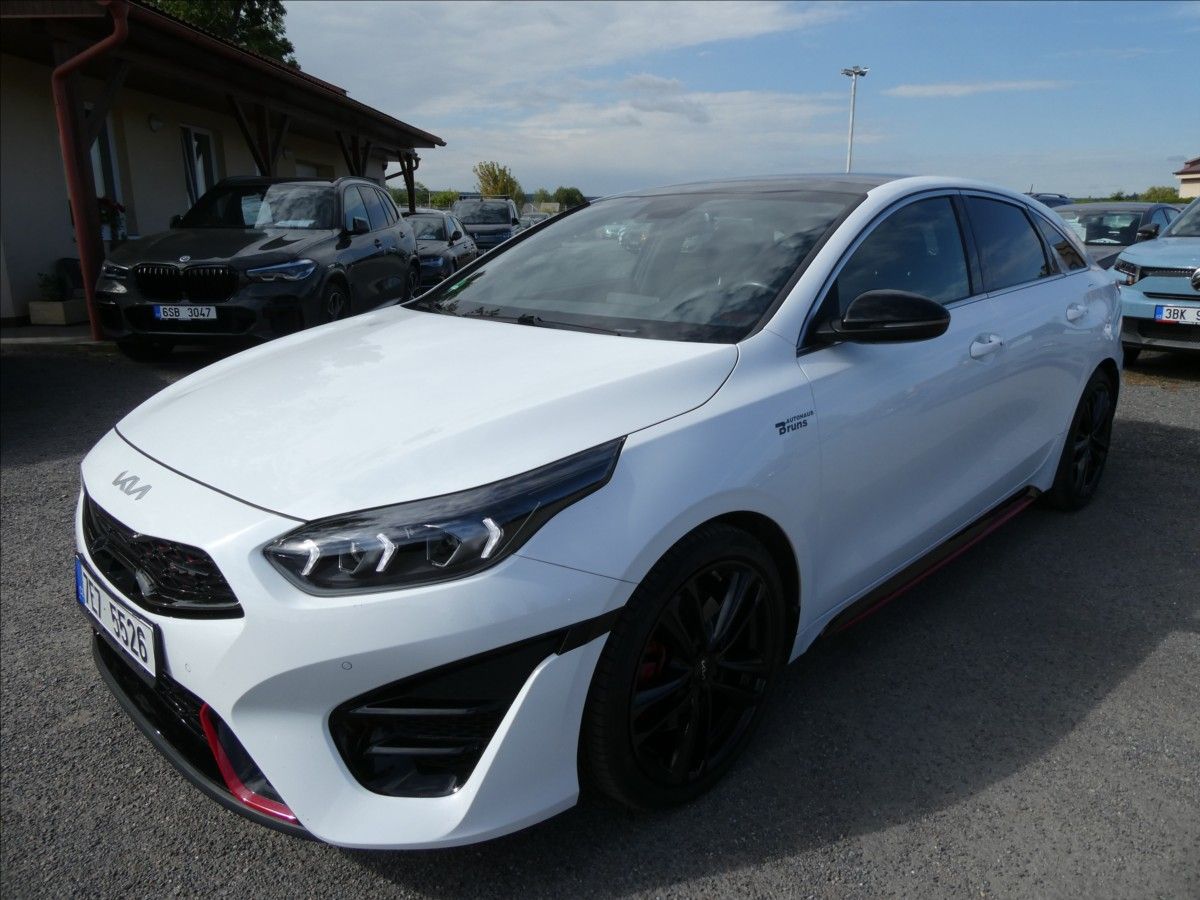 Kia ProCeed, 1,6 T-GDI 150kW GT ZÁRUKA - fotka 3