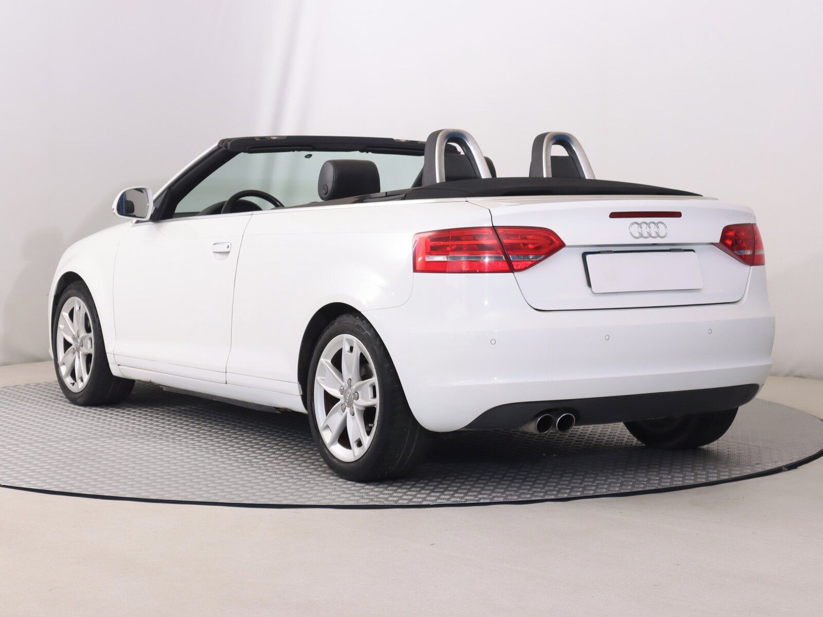 Audi A3, 2.0 TDI - fotka 4