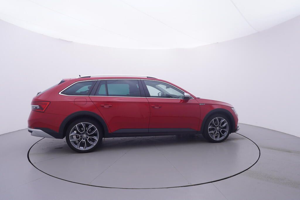 Škoda Superb, Scout 2.0 TDI 147 kW - fotka 6