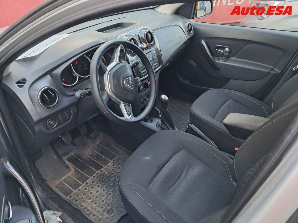 Dacia Sandero, 1.2 - fotka 3