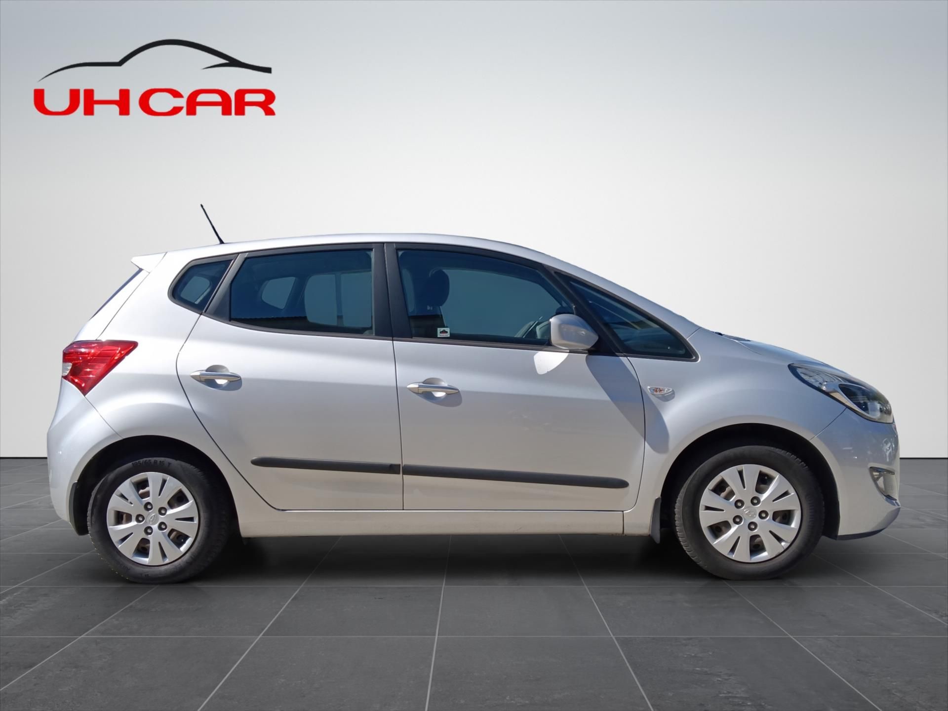 Hyundai ix20, 1,4 - fotka 4