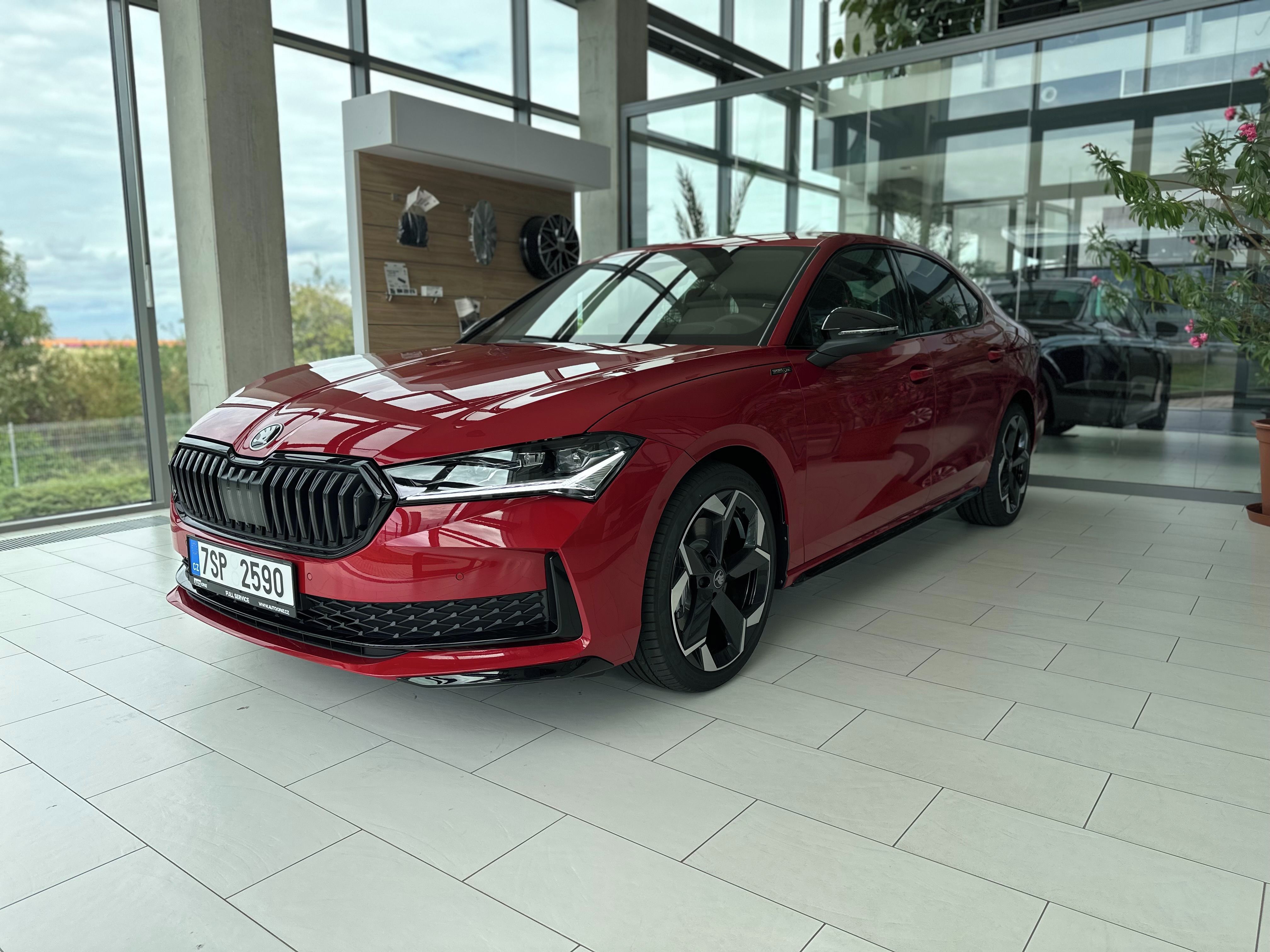 Škoda Superb, Sportline 2,0 TDI 142 kW 4x4 - fotka 3