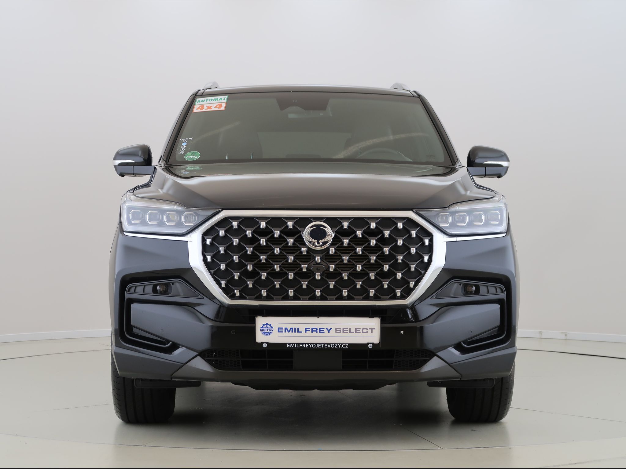 SsangYong Rexton, 2.2e-XDi,AT,4x4,CZ,Executive - fotka 2