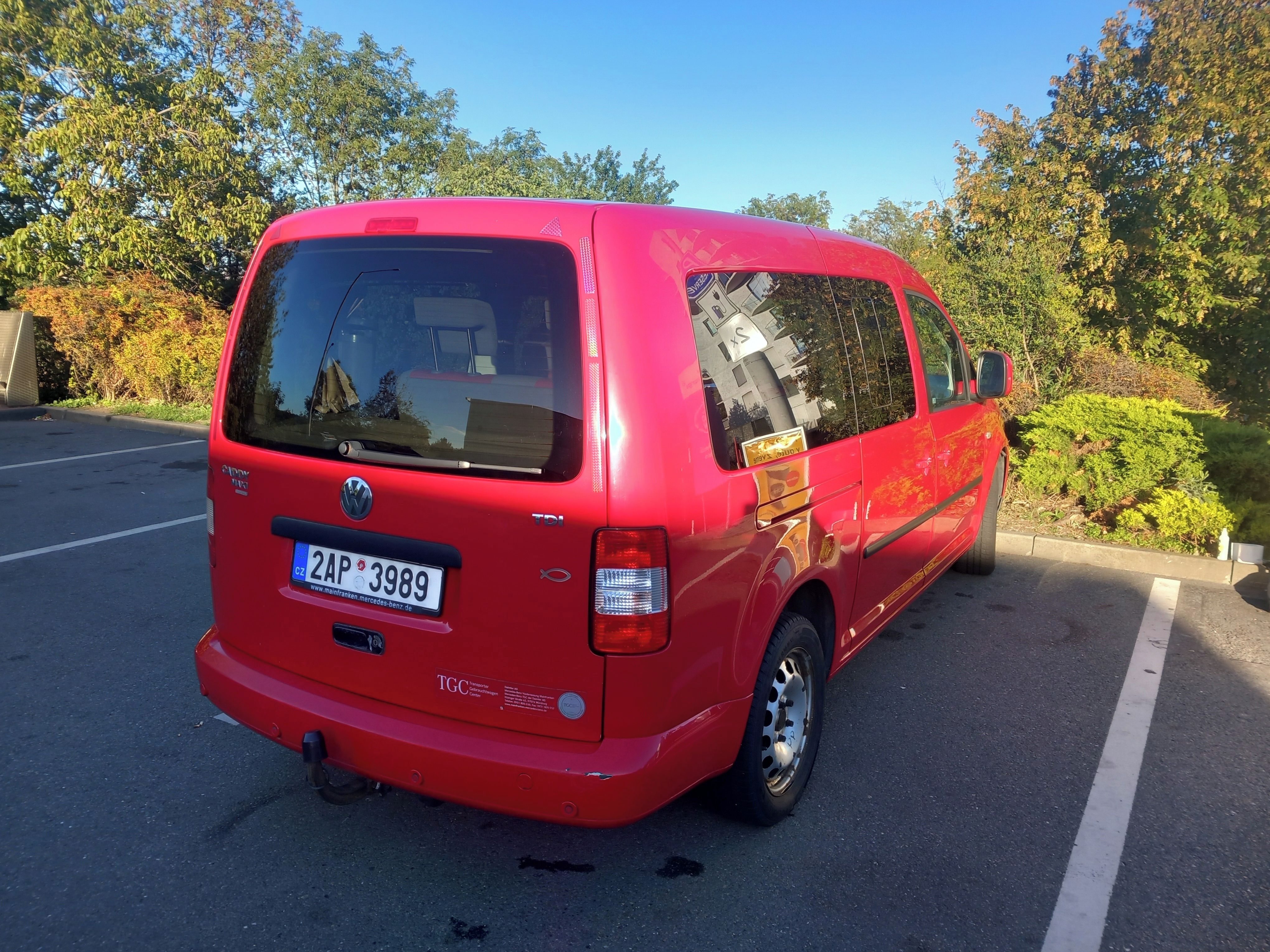 Volkswagen Caddy, 1.9 TDI, DSG, 7 míst - fotka 5