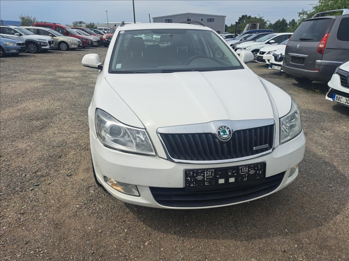 Škoda Octavia, 1,6 TDI Greenline - fotka 2