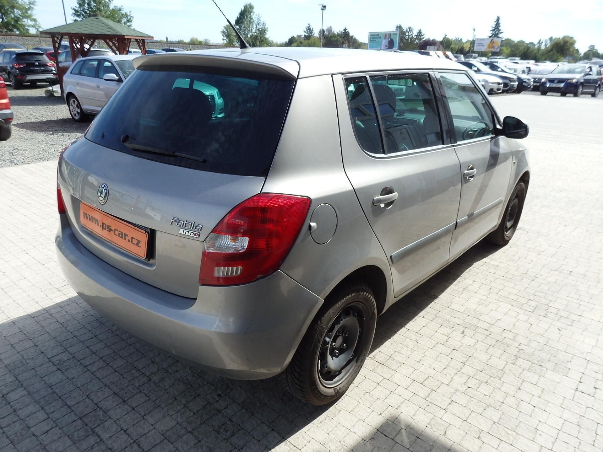 Škoda Fabia, 1,2 HTP 51 kW KLIMA, ESP - fotka 4