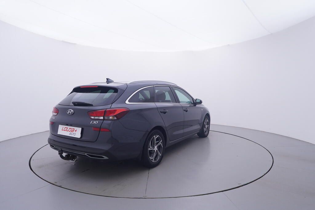 Hyundai i30, Smart 1.5 T-GDI 117 kW - fotka 5