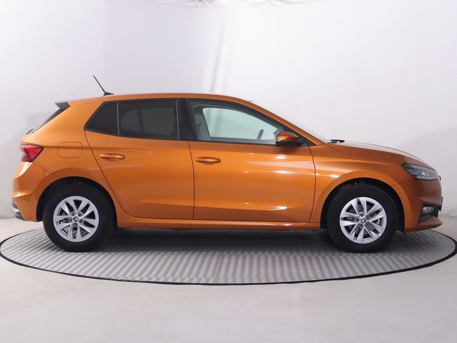 Škoda Fabia, 1.0 TSI, Selection, Serv.kniha - fotka 6