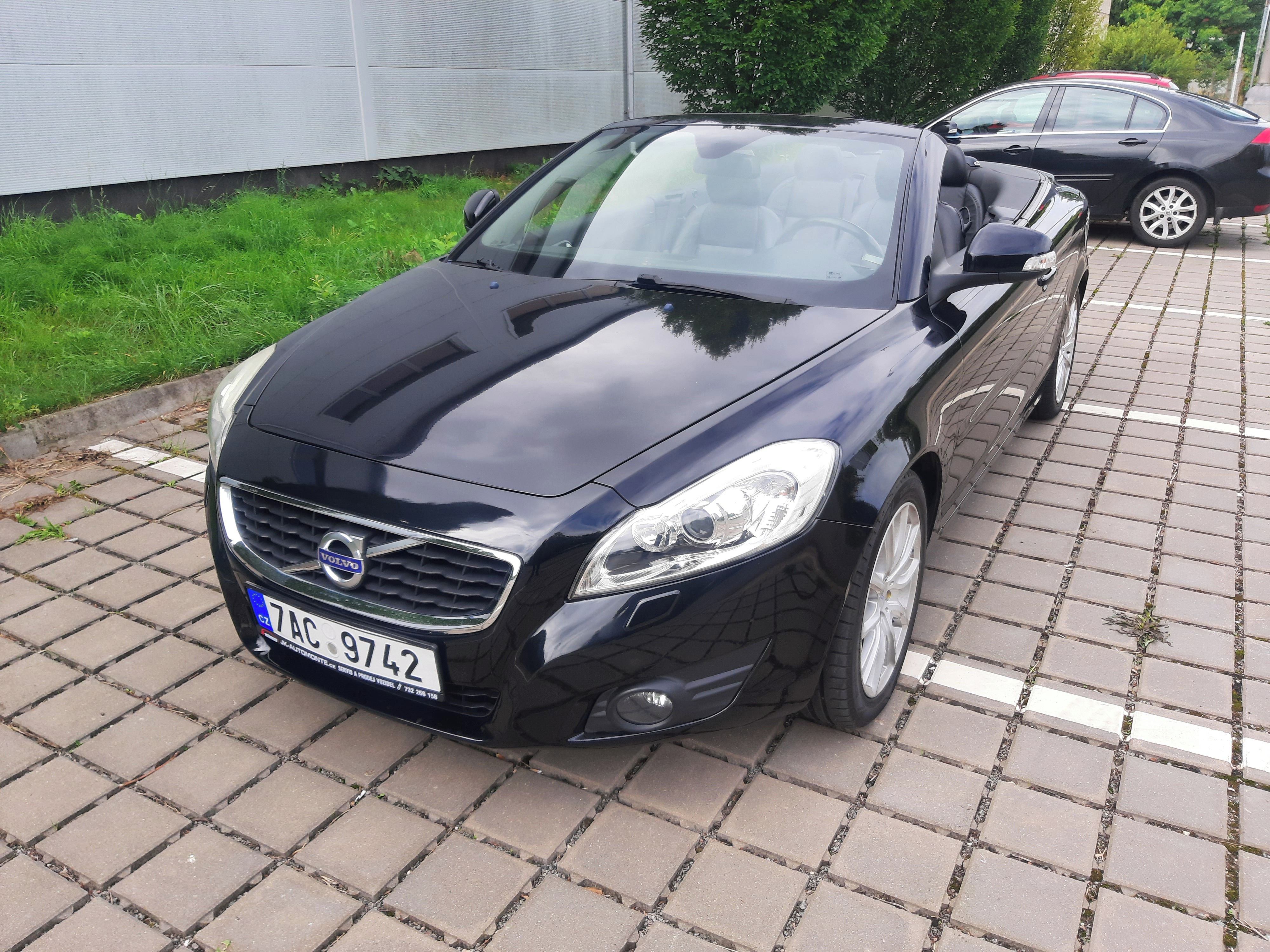 Volvo C70, 2.0D 110kW 5ti válec