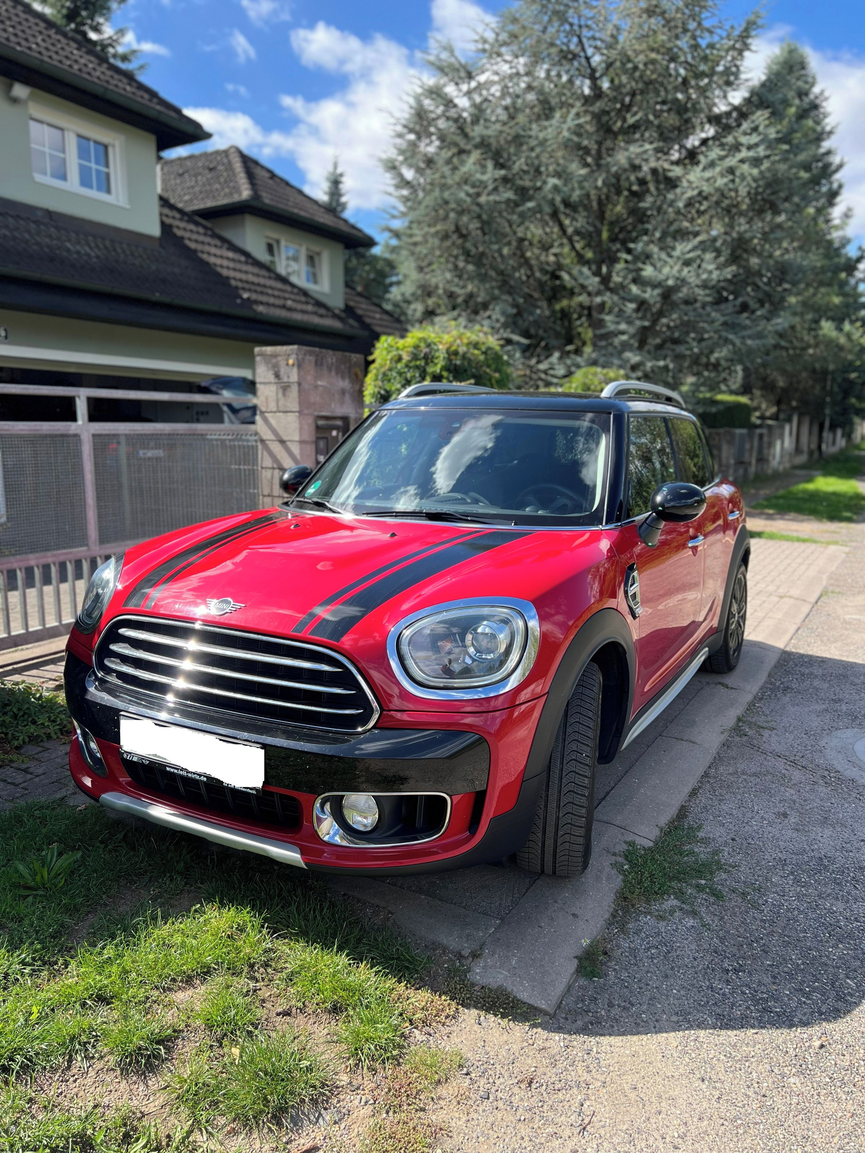 Mini Cooper, MINI Countryman – jak nový - fotka 2