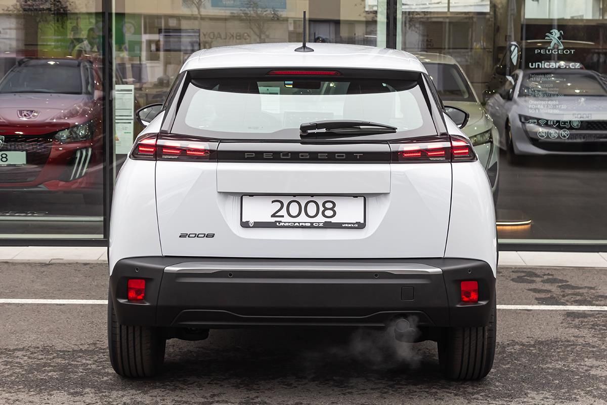 Peugeot 2008, 1,2 STYLE TURBO 100 S&S MAN6 - fotka 6