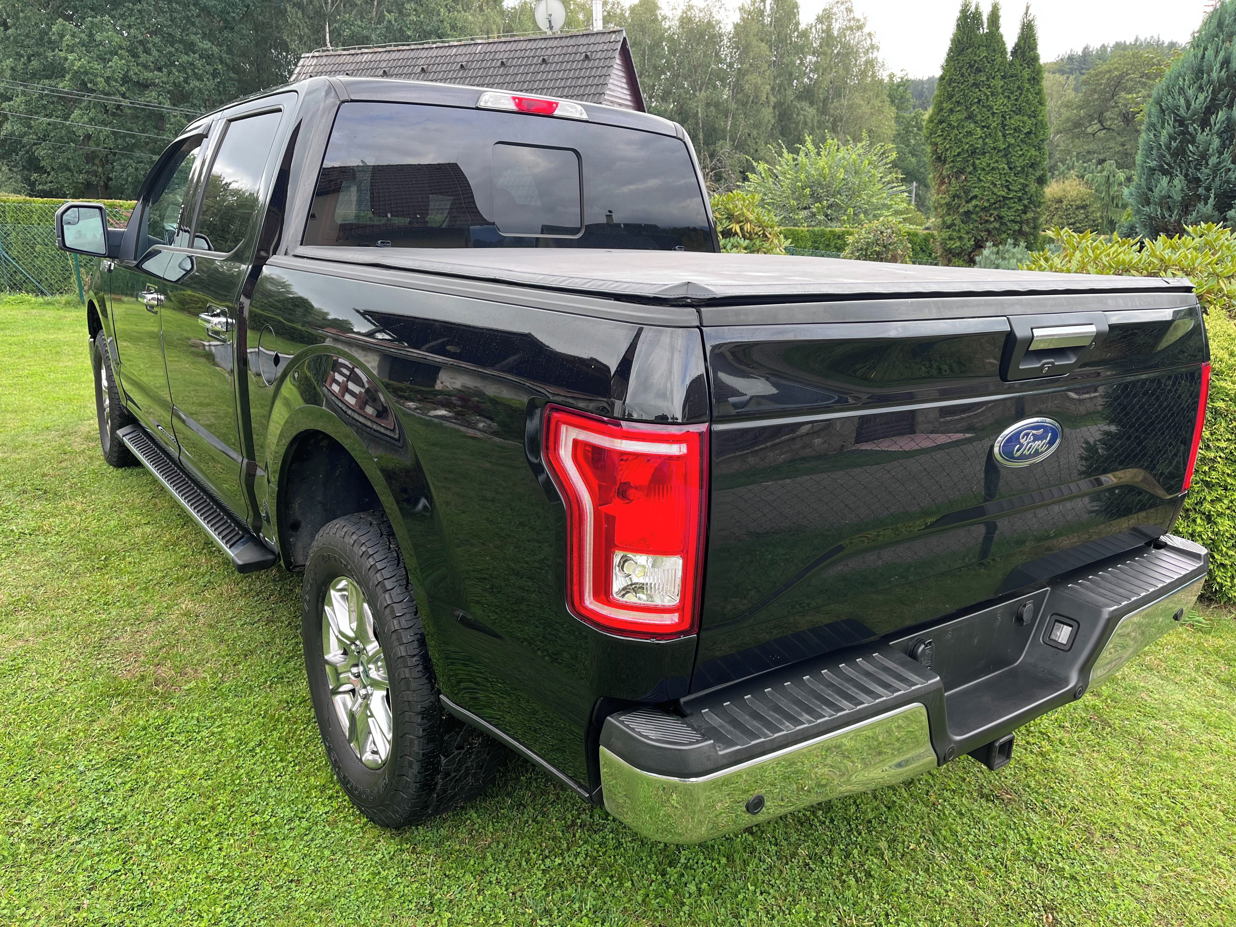Ford F-150, 5.0 V8, pěkný stav - fotka 3