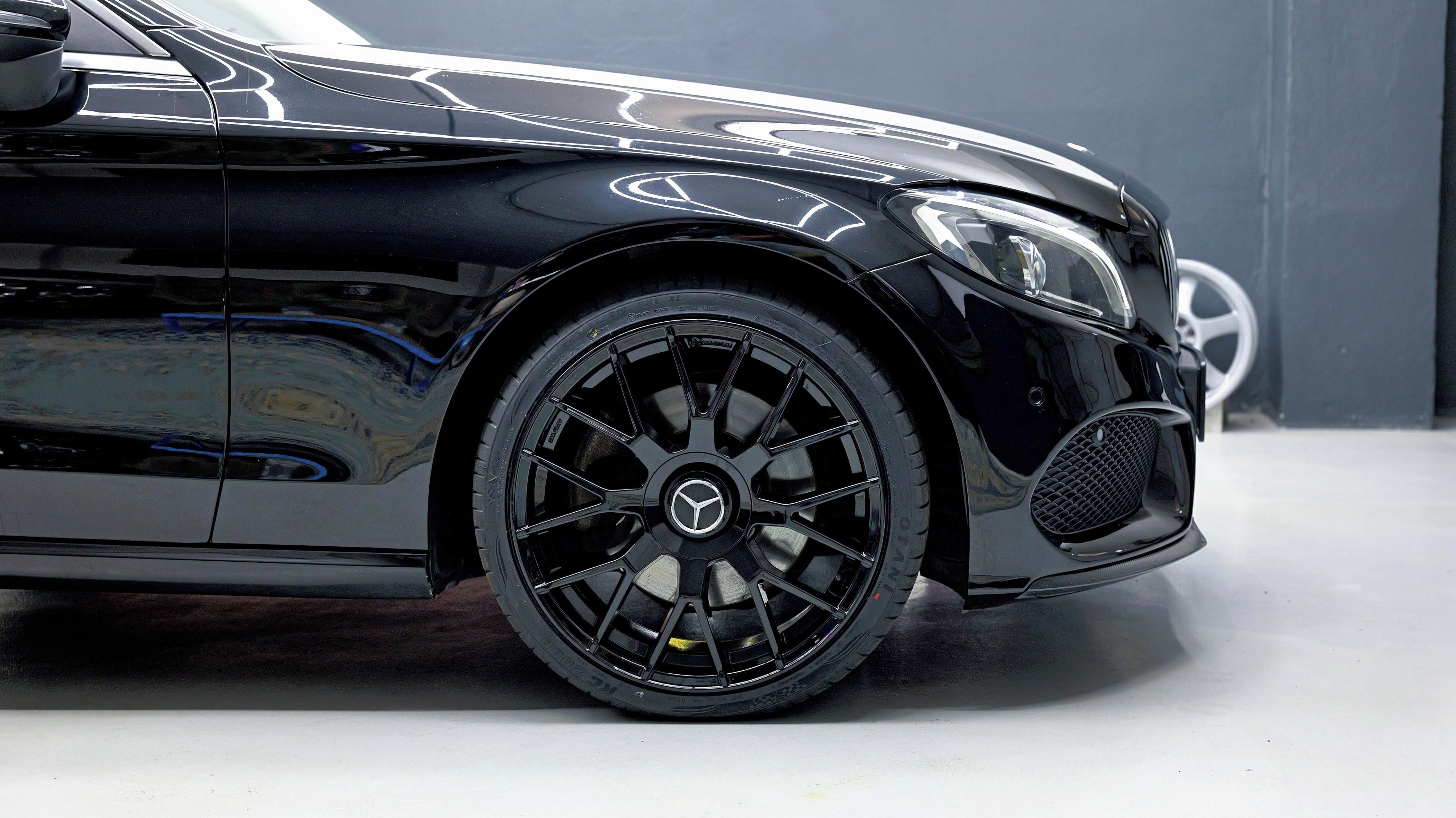 Mercedes-Benz Třídy C, 250 D - fotka 5