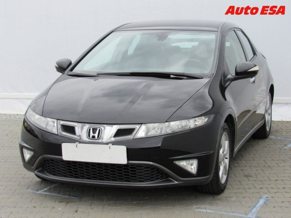 Honda Civic, 1.8i-VTEC,Comfort - fotka 3