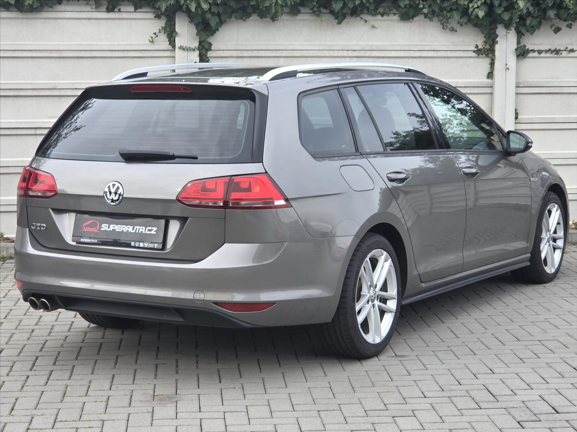 Volkswagen Golf, 2,0 TDi 135kW DSG GTD ČR 2.maj - fotka 6
