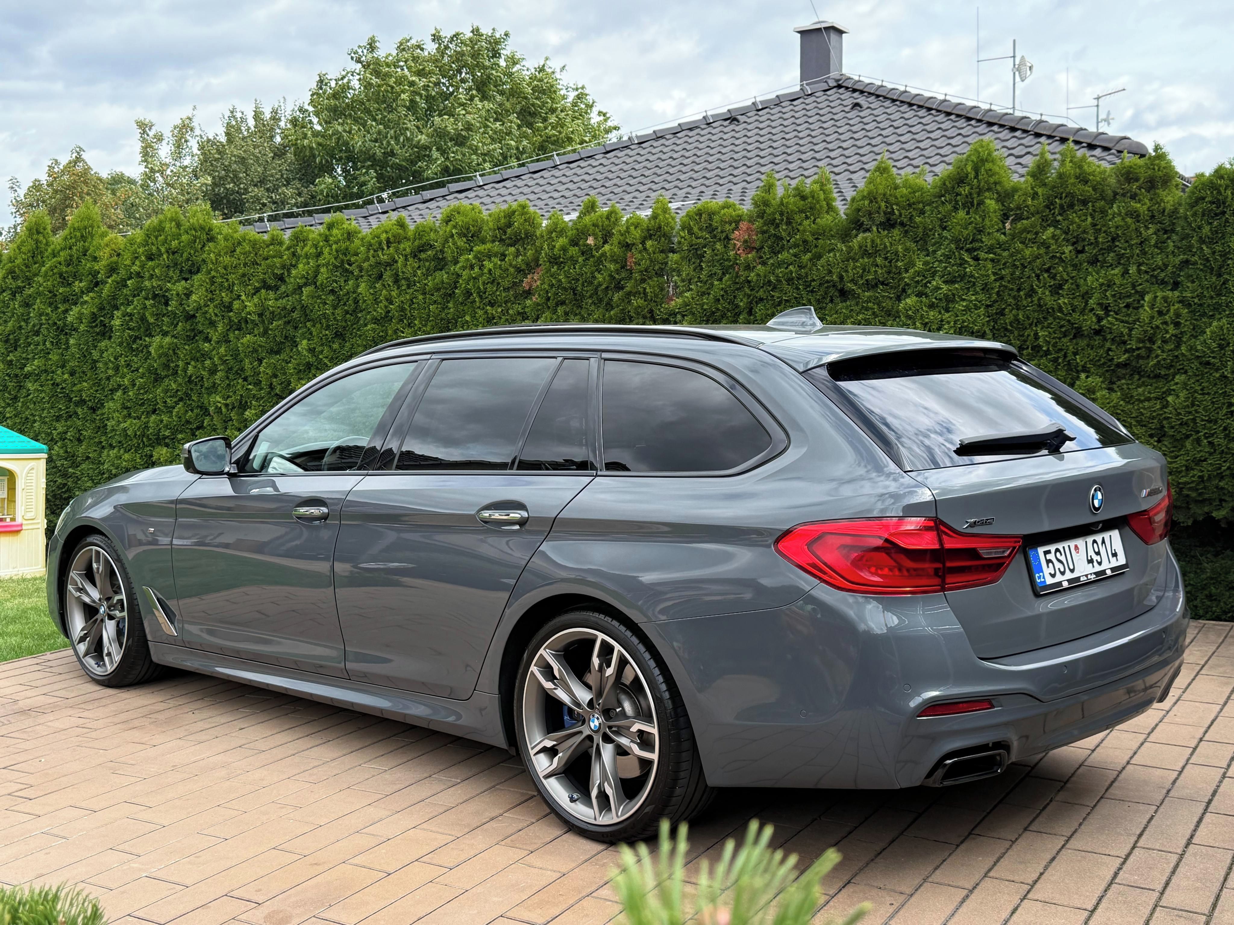BMW Řada 5, M550d xDrive 294kW INDIVIDUAL* - fotka 4