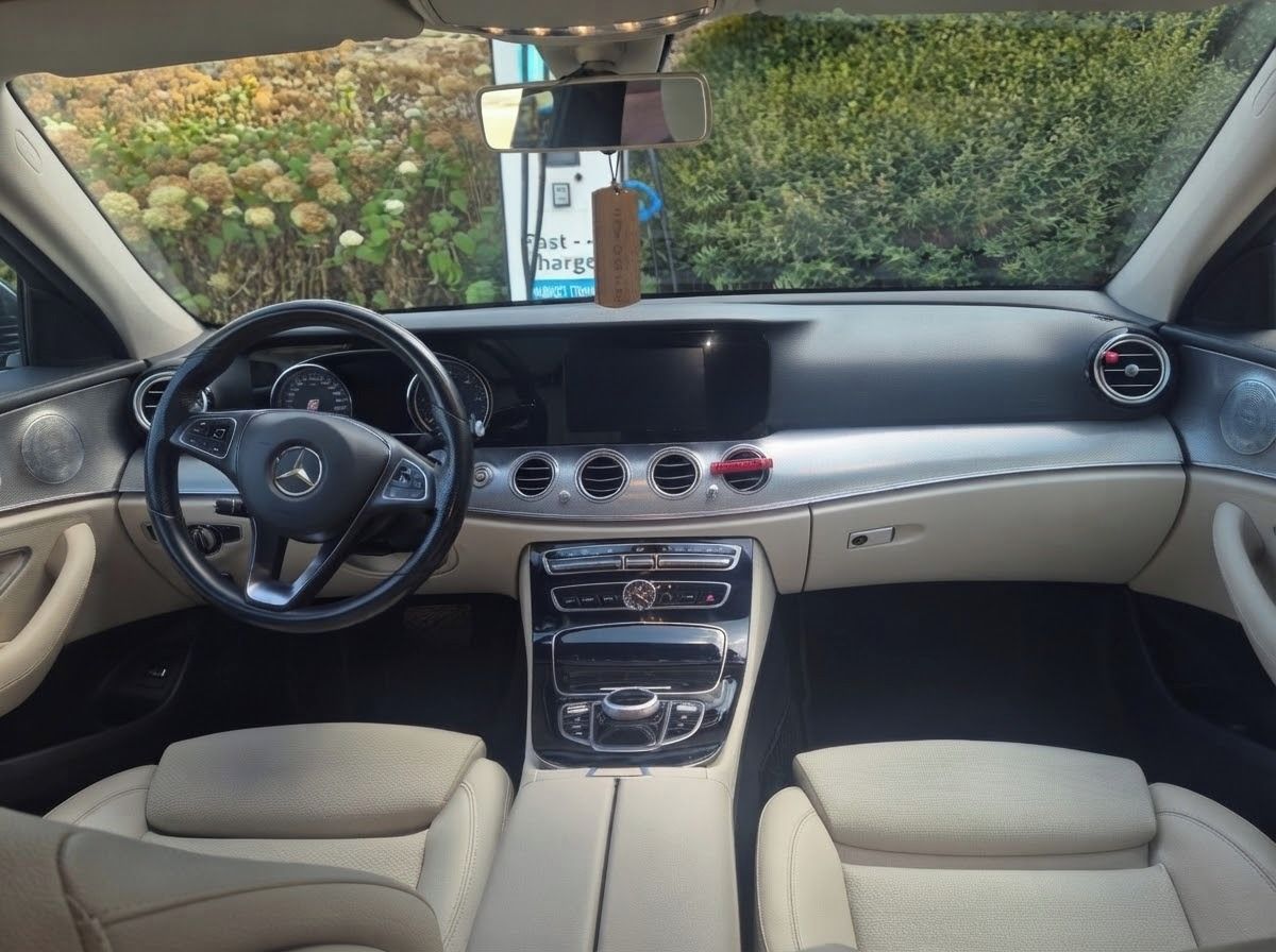 Mercedes-Benz Třídy E, Mercedes E    vymena mozna - fotka 5