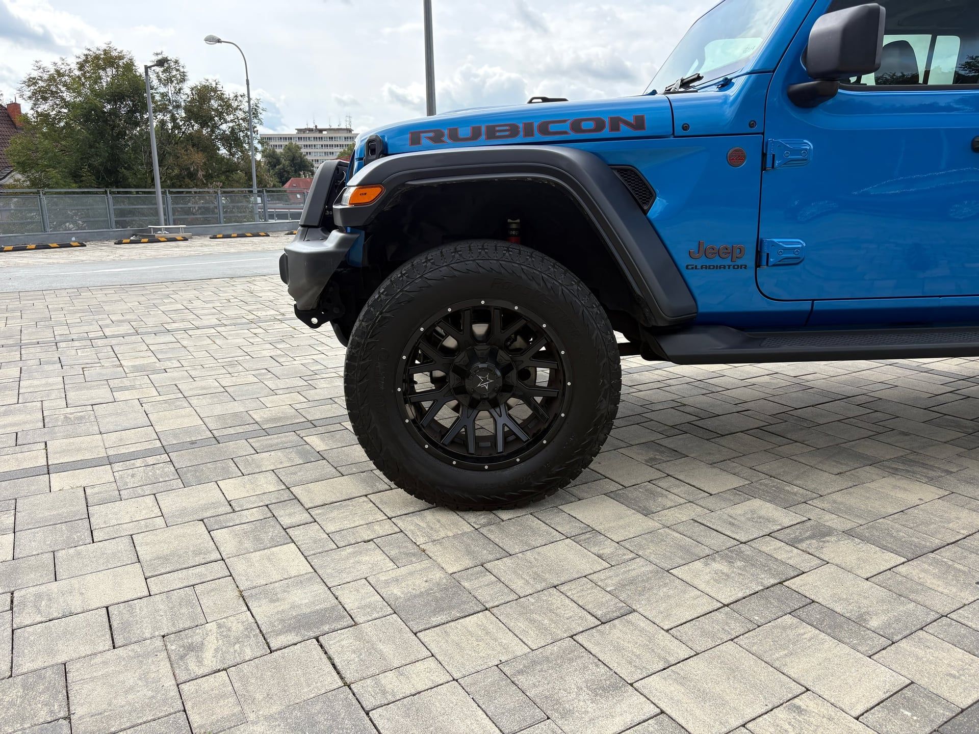 Jeep Gladiator, Rubicon 3.6/V6/DPH/servis - fotka 3