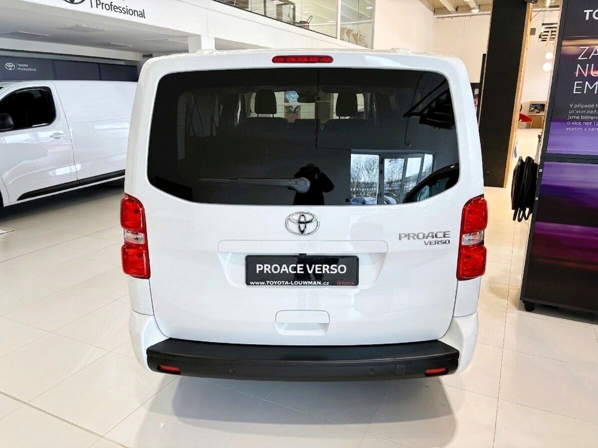 Toyota Proace Verso, 2,2 L2 Business Comfort - fotka 6