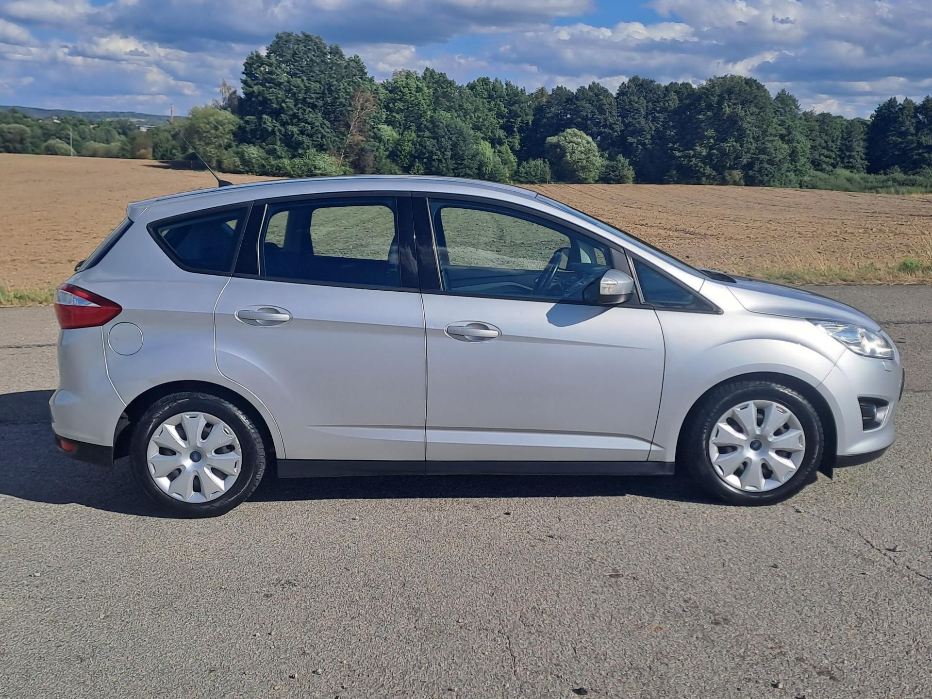 Ford C-MAX, 1.6 77 KW, SERVISKA,PĚKNÝ STAV - fotka 4