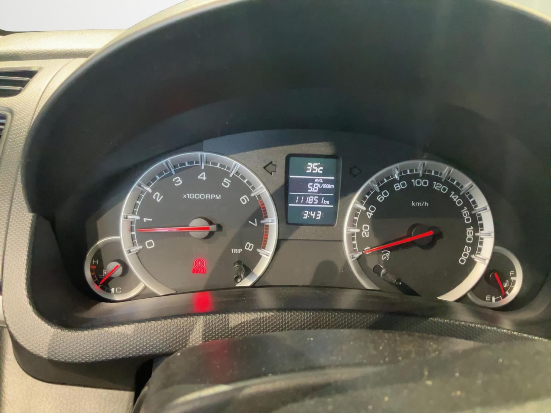 Suzuki Swift, 1,2 VTi  Comfort 4x4 - fotka 5