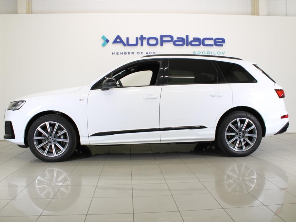 Audi Q7, 3,0 50TDi S-Line 7-míst B&O ČR - fotka 5