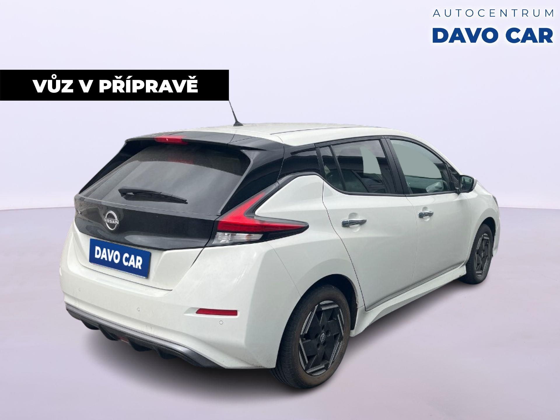 Nissan LEAF, 110kW ACENTA 40 kWh - fotka 3