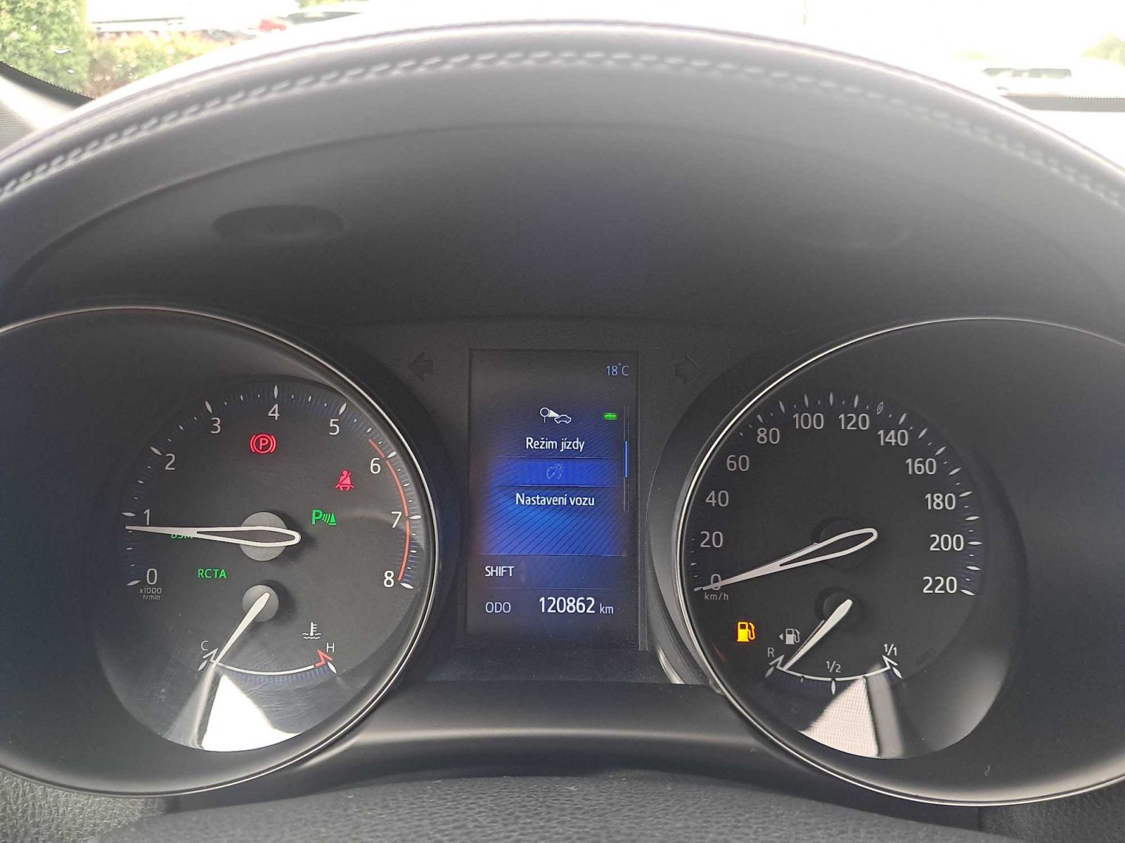 Toyota C-HR, 1.2 Turbo, Serv.kniha, Navi - fotka 3