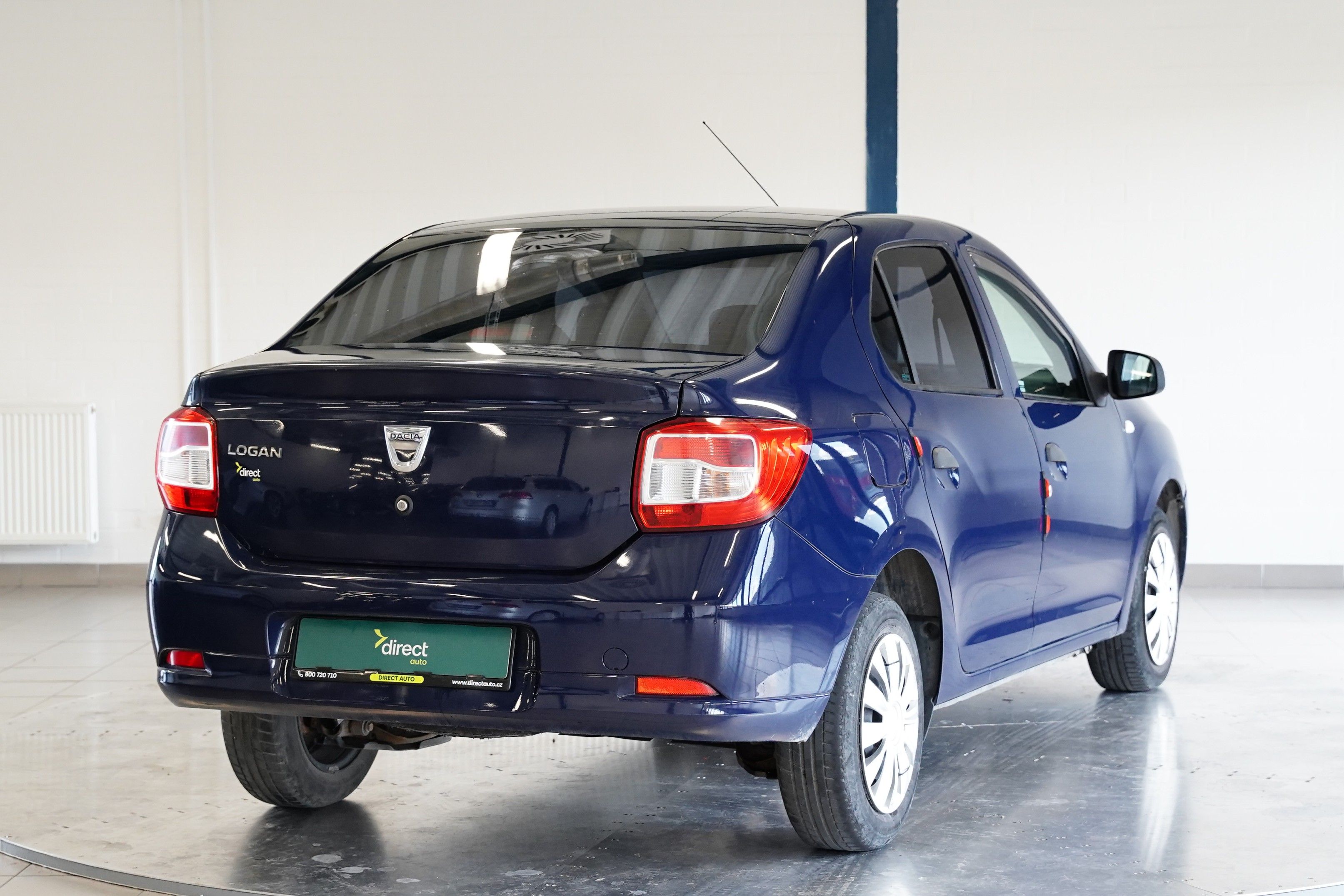 Dacia Logan, 1.2i 55 kW - fotka 4