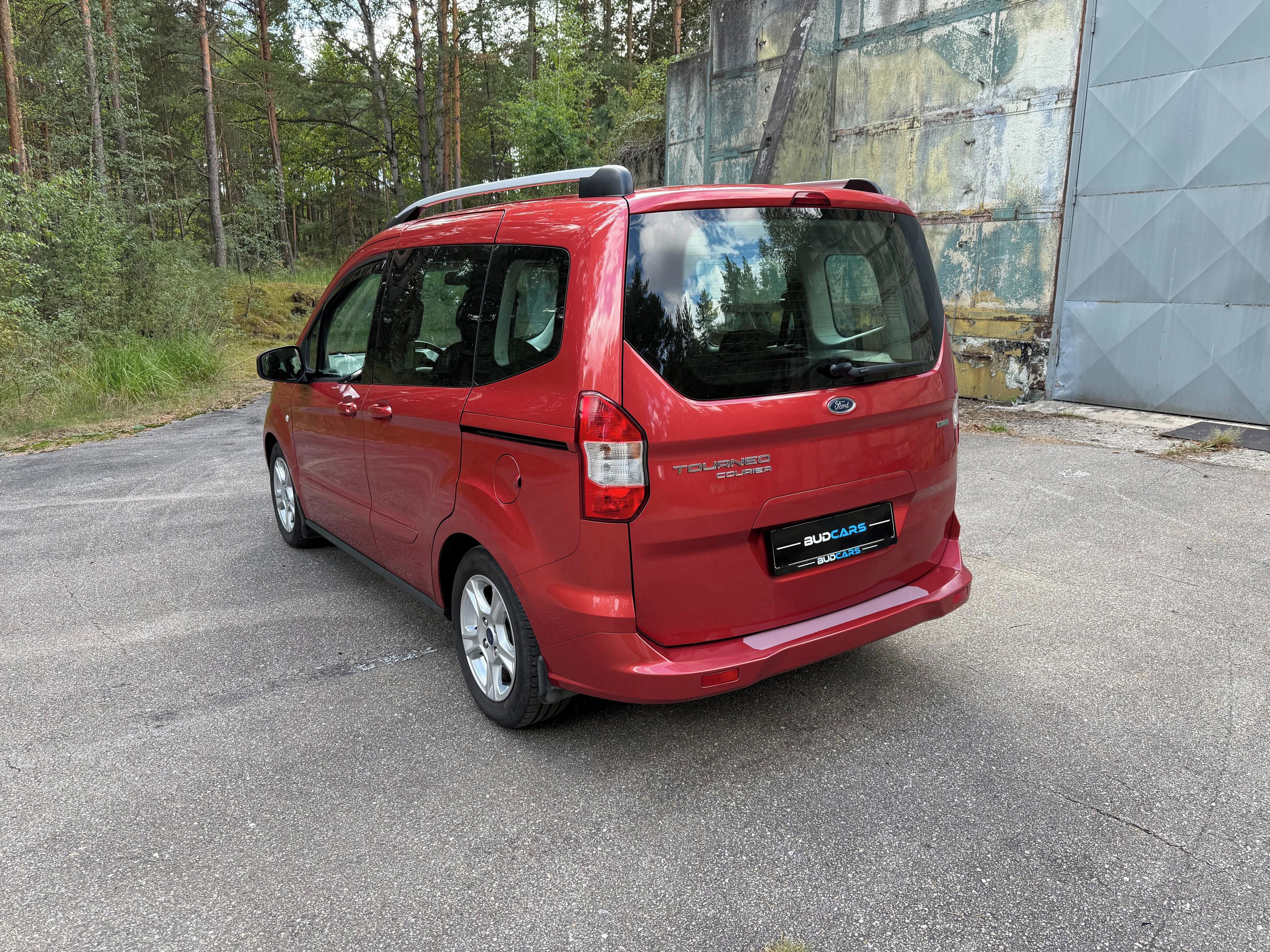 Ford Tourneo Courier, 1.0 Ecoboost Nové CZ 1.Majitel - fotka 6