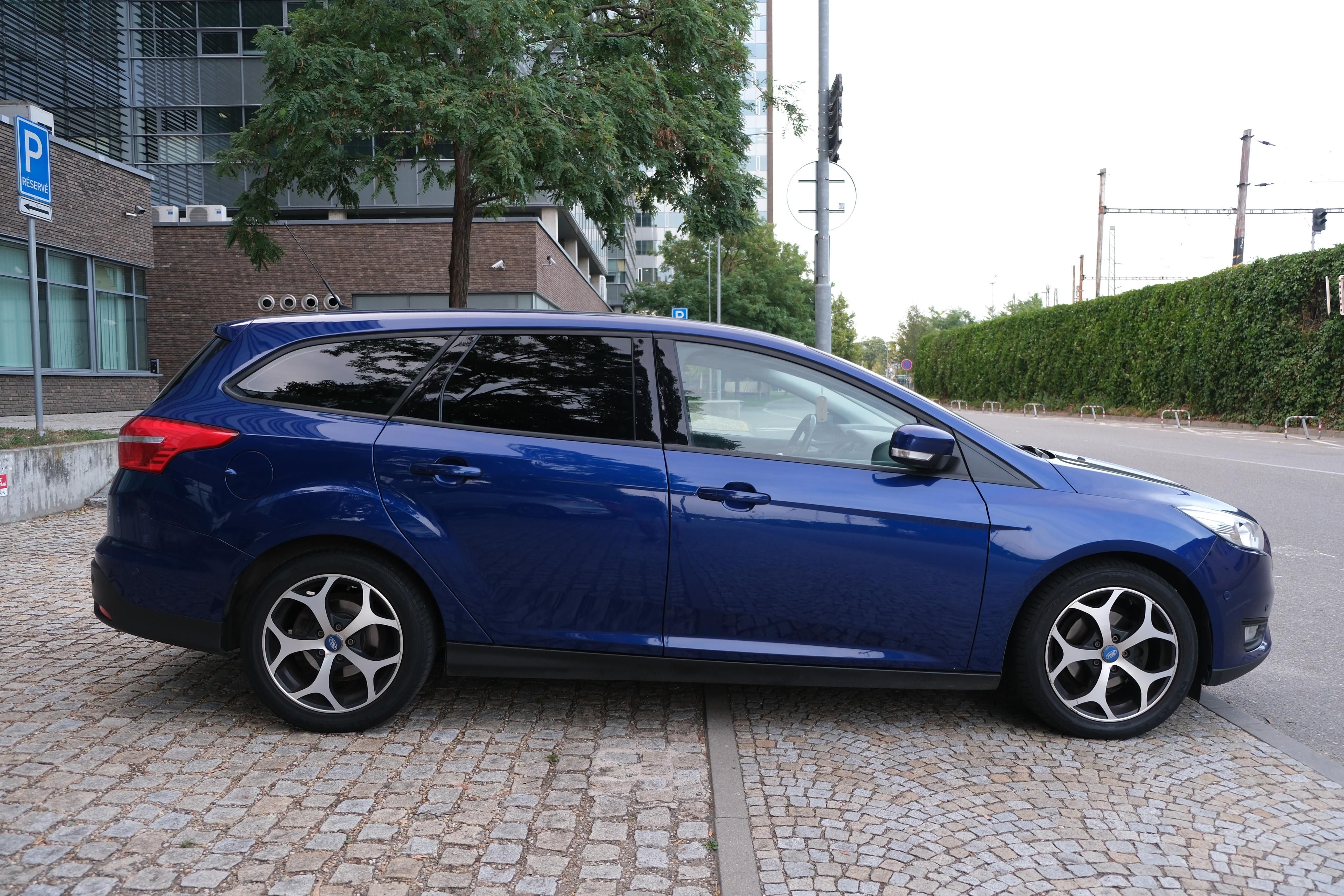Ford Focus, 1.5 TDCi 88 kW, tažné - fotka 5