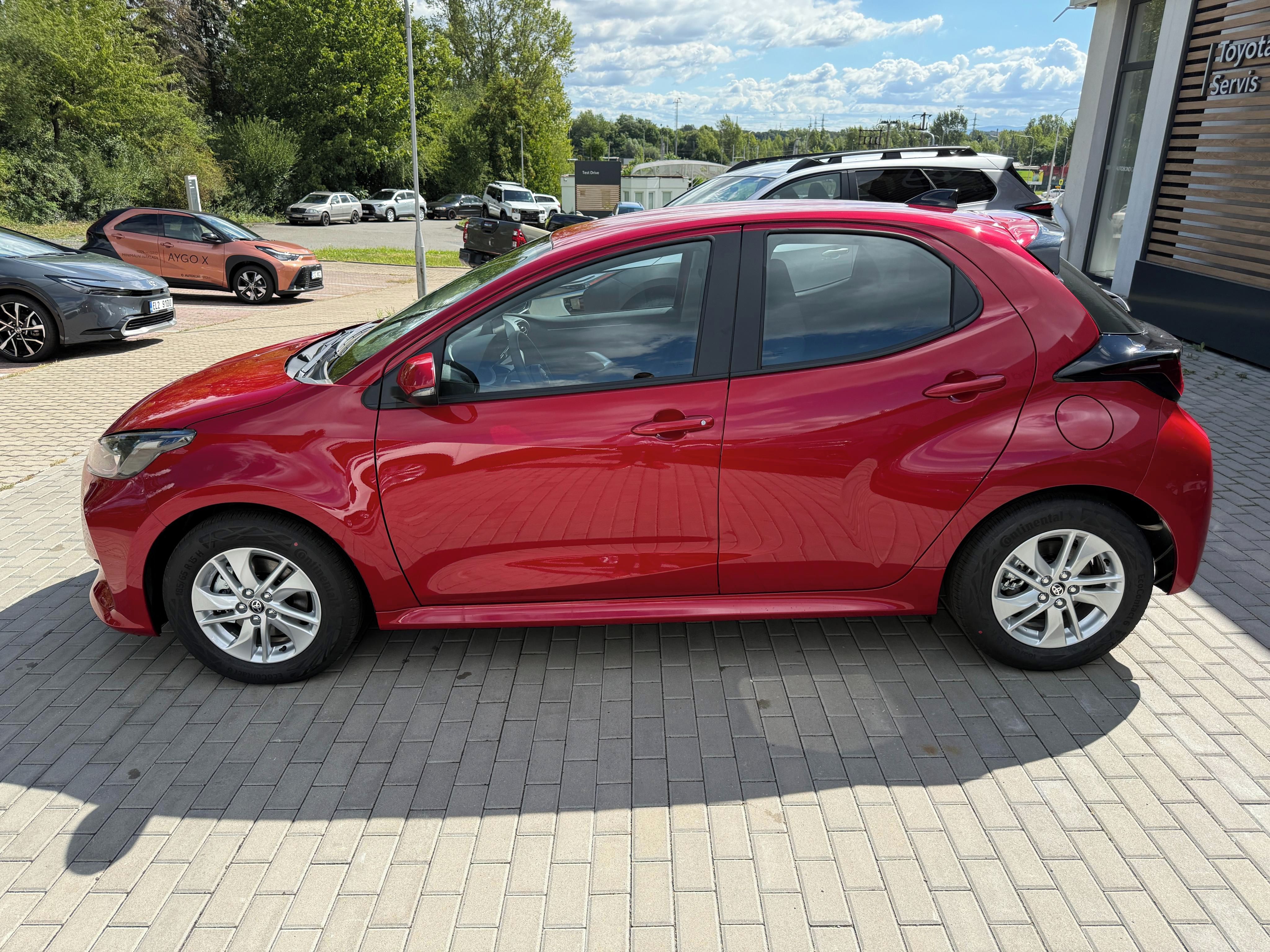 Toyota Yaris, 1.5 HEV Limited Edition - fotka 3