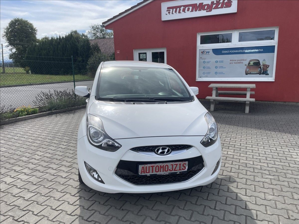 Hyundai ix20, 1,6 CRDi ČR 2.MAJITELKA KAMERA - fotka 2