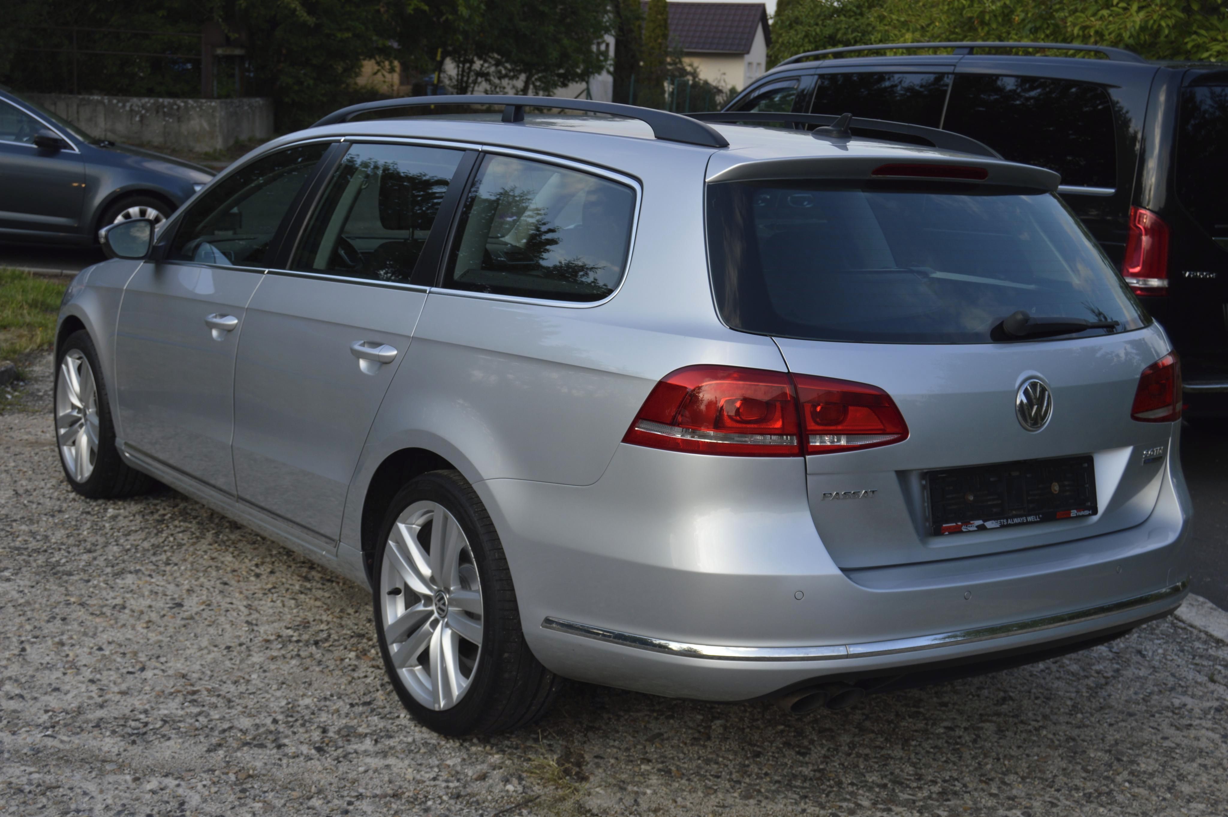Volkswagen Passat, 2.0 TDI * 1.MAJITEL-SERVIS VW - fotka 4