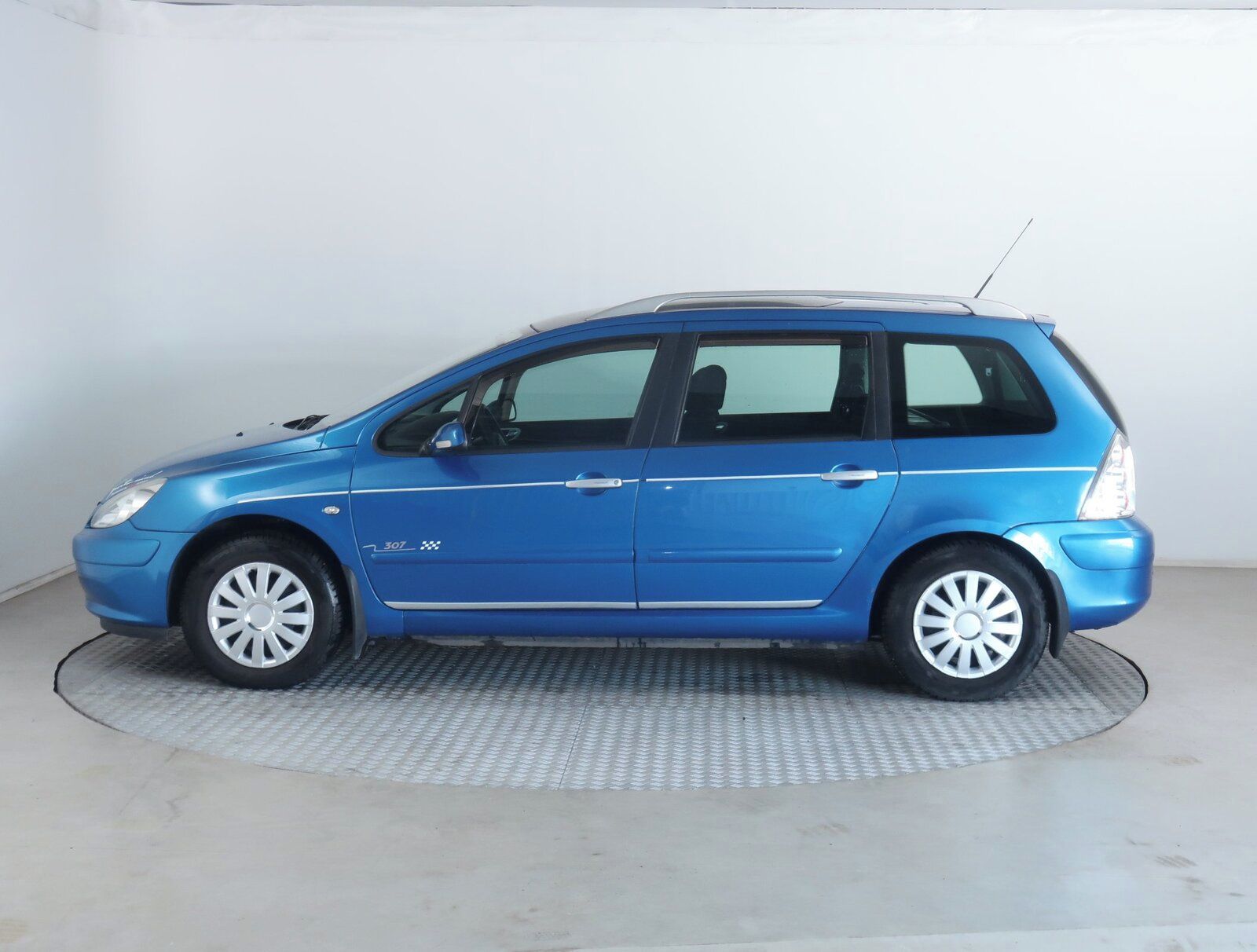 Peugeot 307, 1.6 16V, po STK, Klima - fotka 3