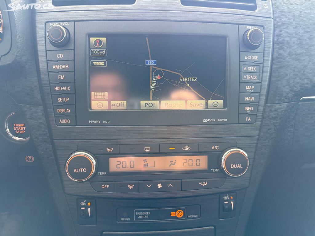 Toyota Avensis, fotka 14