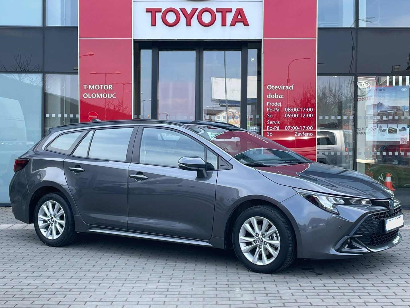 Toyota Corolla, 1.8 Comfort Tech - fotka 4