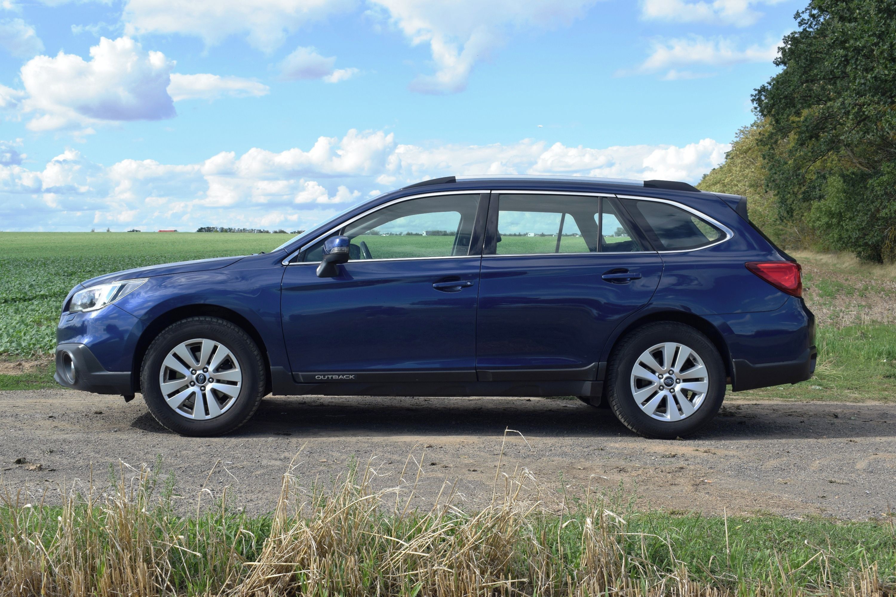 Subaru Outback, SUBARU OUTBACK 2016, manuál ! - fotka 2