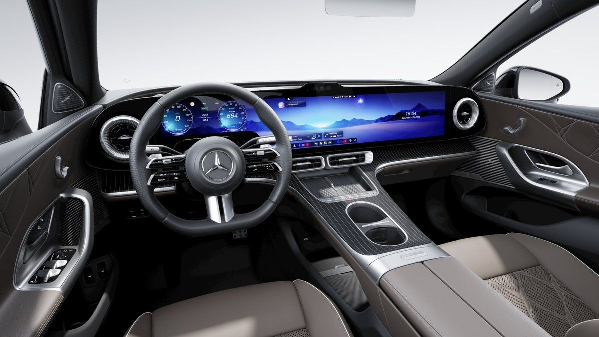 Mercedes-Benz Třídy C, 400 4MATIC Electric Linie AMG