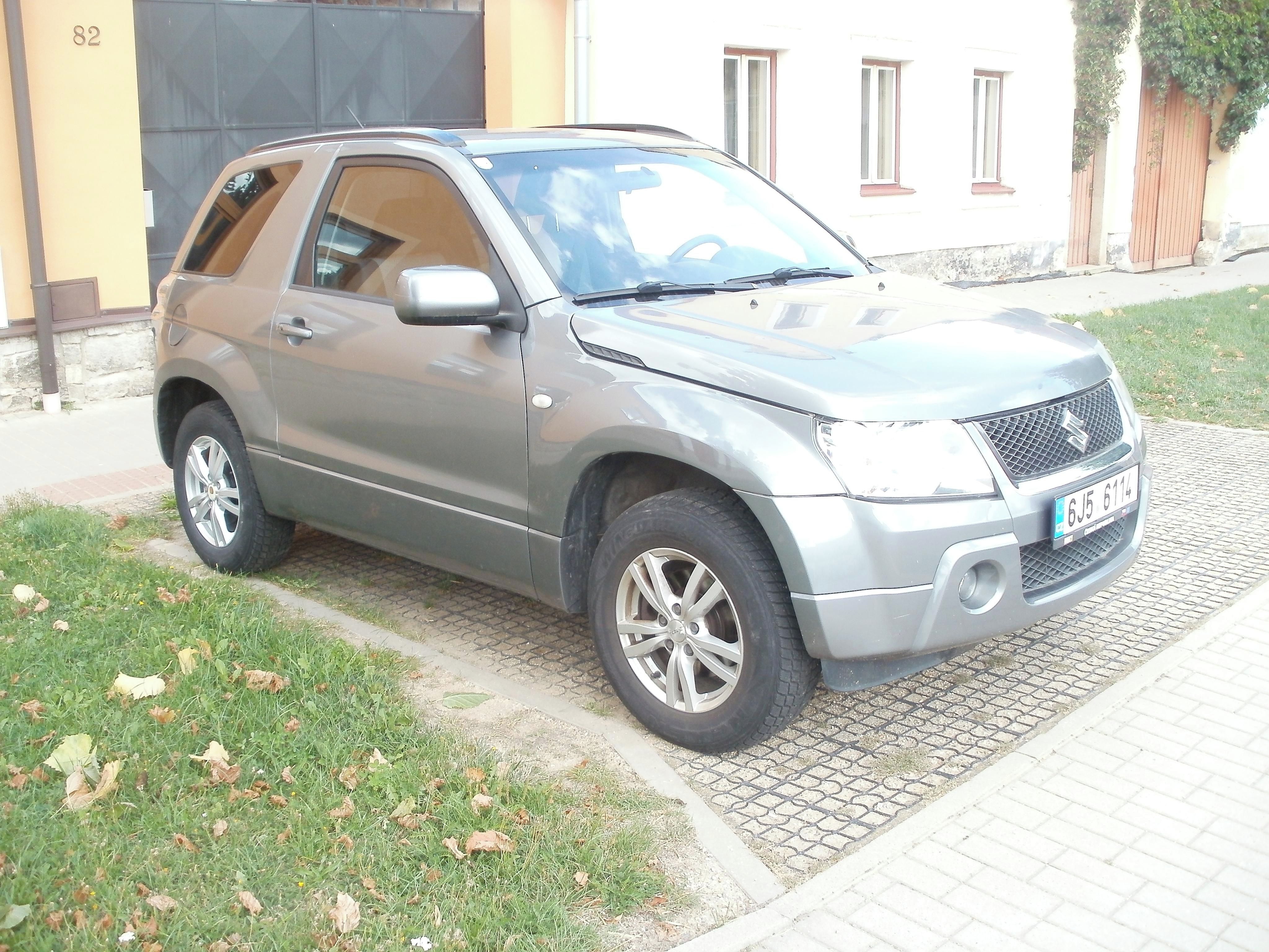 Suzuki Grand Vitara, Suzuki Grand Vitara 1.6 - fotka 4