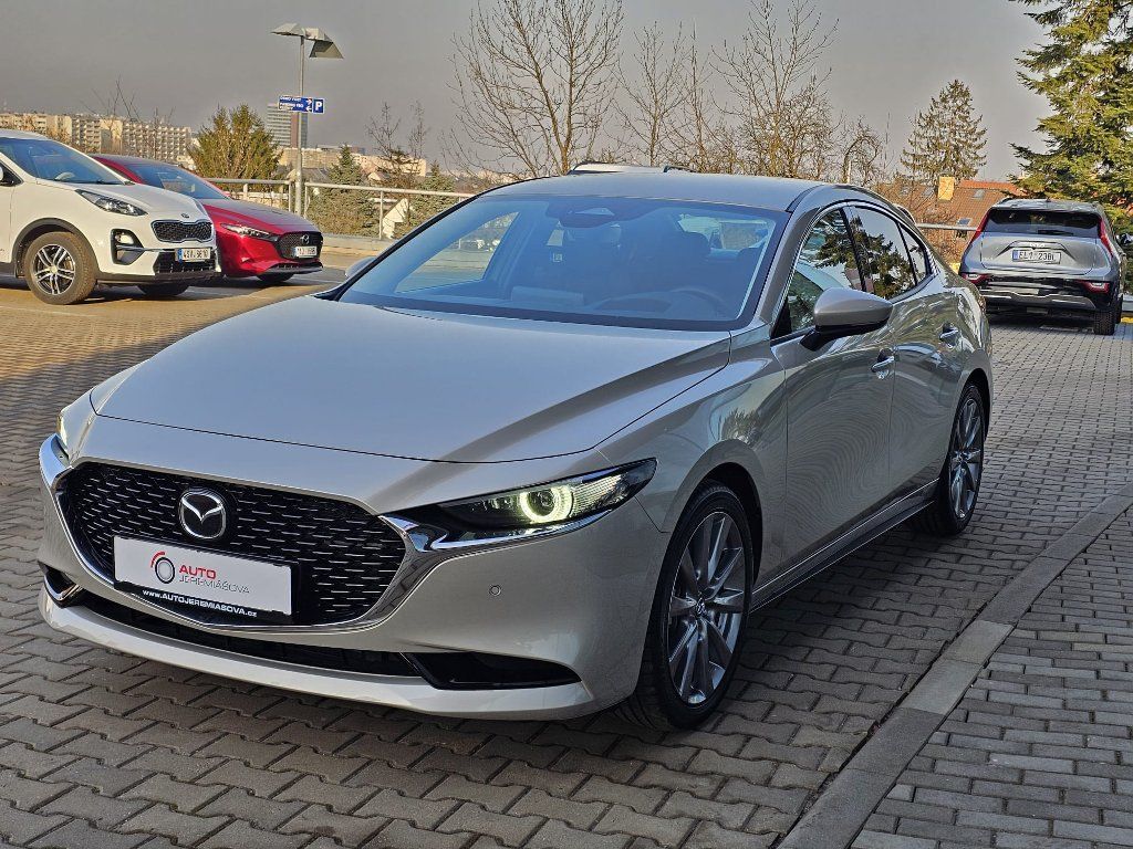 Mazda 3, 2.5L G140 6AT Exclusive-line - fotka 3