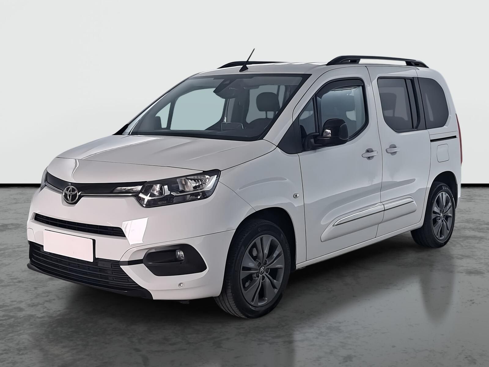 Toyota Proace City Verso, 1.2 T, 5Míst, Klima, ČR, 1Maj - fotka 2