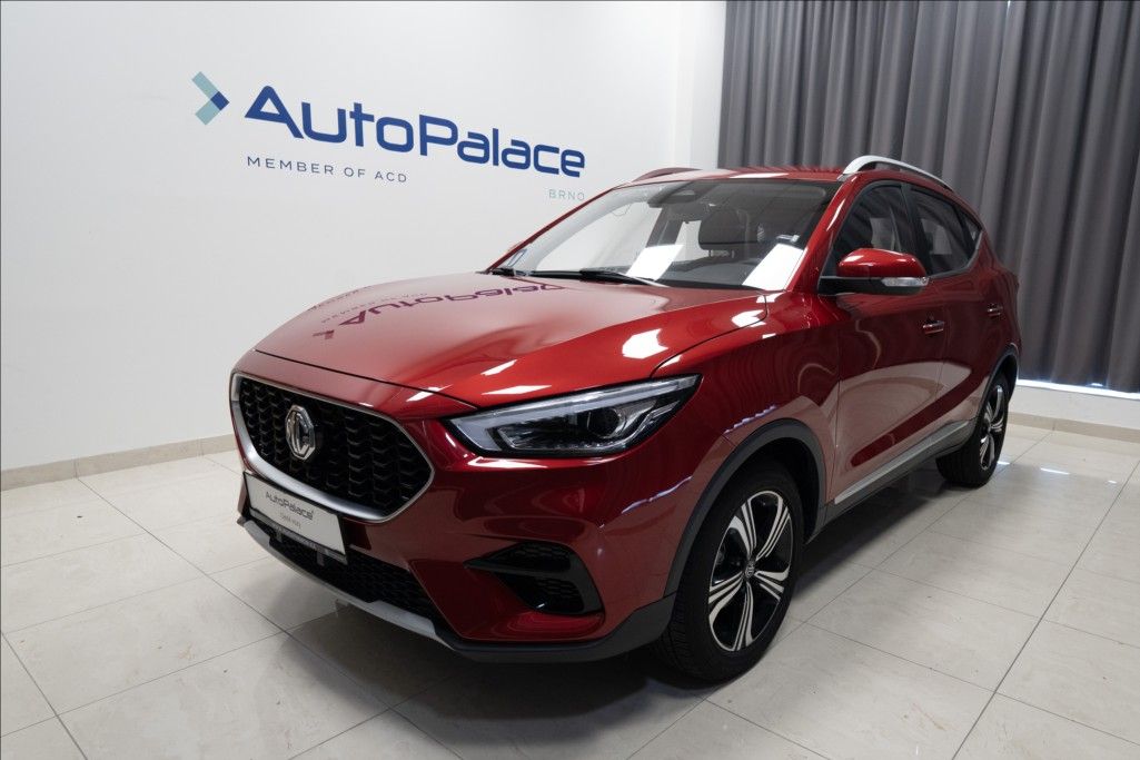 MG ZS, 1,5 ESSENTIAL PLUS ZÁRUKA 2031